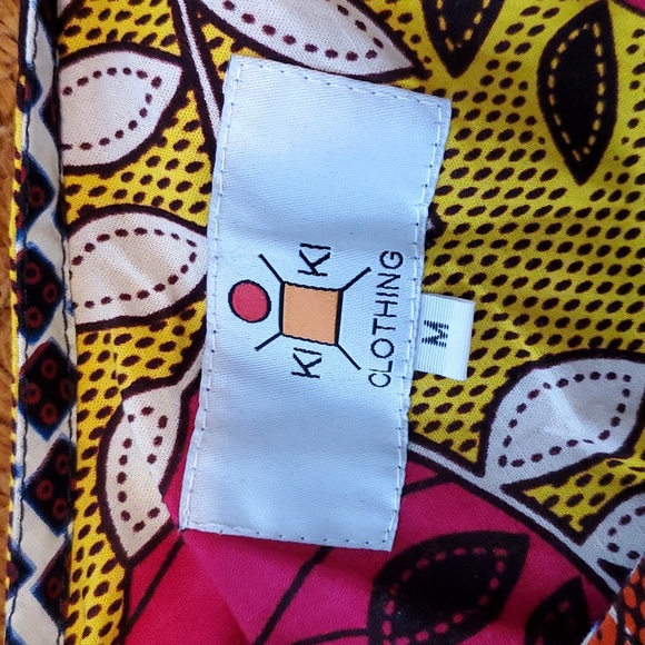 African print blouse/top - Size Medium - Picture 5 of 5